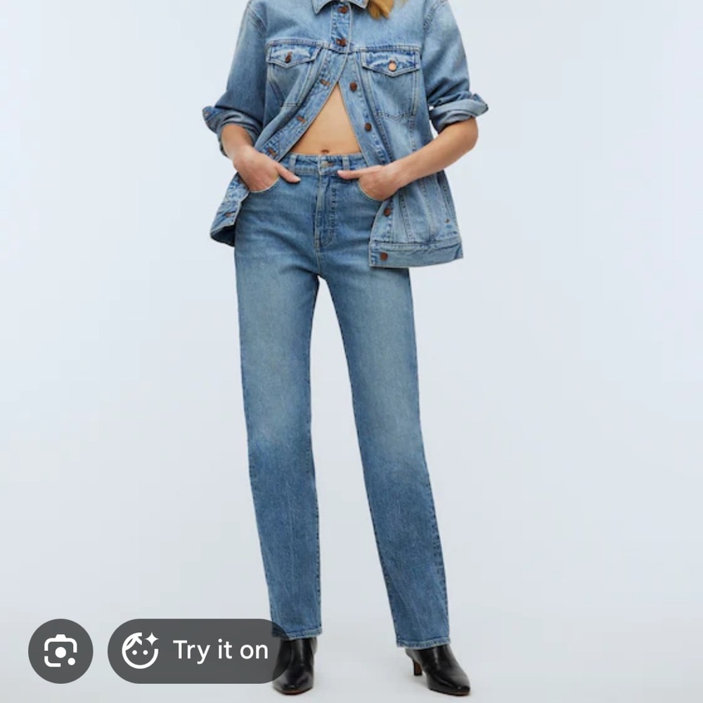 Madewell Curvy 90s Straight Jeans